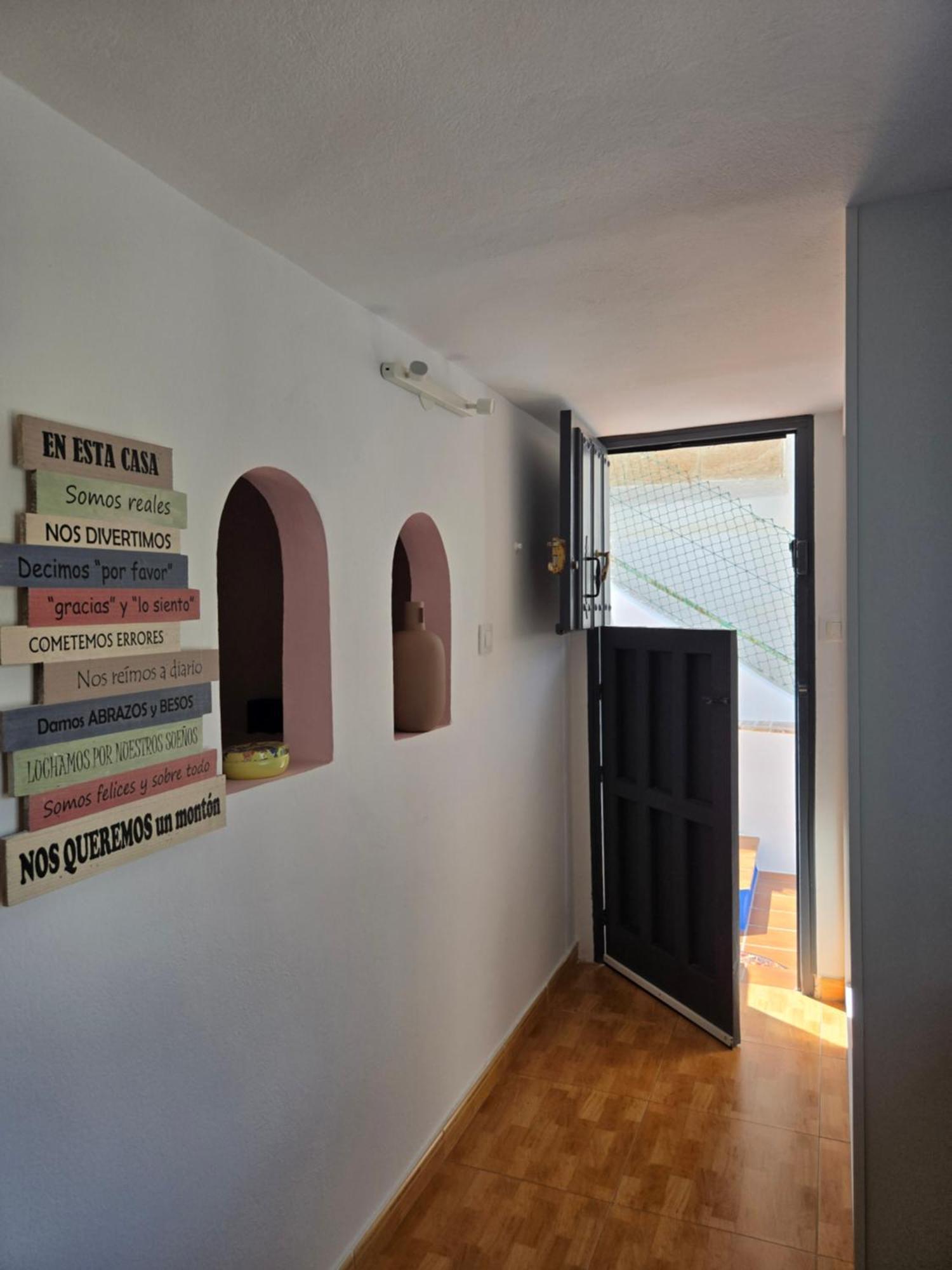 La Cueva Ines Apartment Алмерия Екстериор снимка